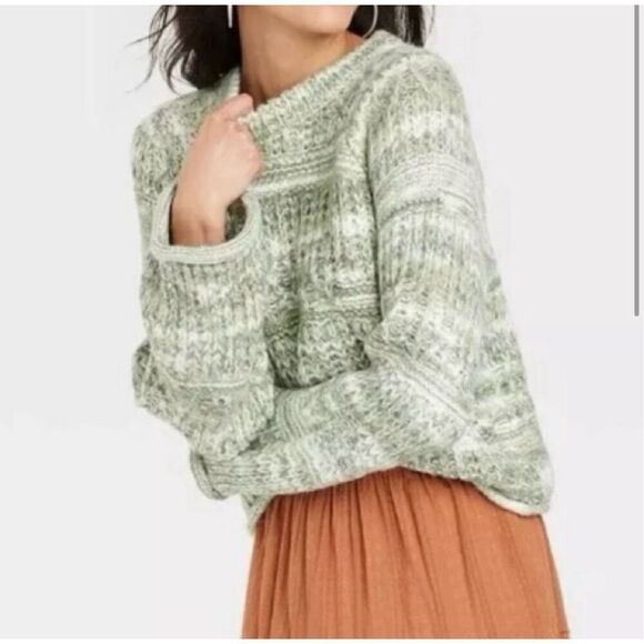 Universal Thread Green and White Knit Bell Sleeve Sweater Size XS - Picture 1 of 6